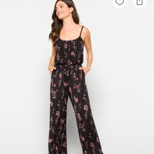 Women’s jumpsuit - Kaleigh. Size medium.